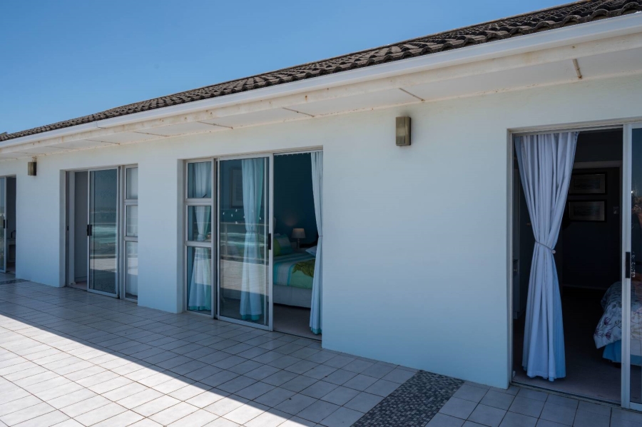 8 Bedroom Property for Sale in Brenton On Sea Western Cape